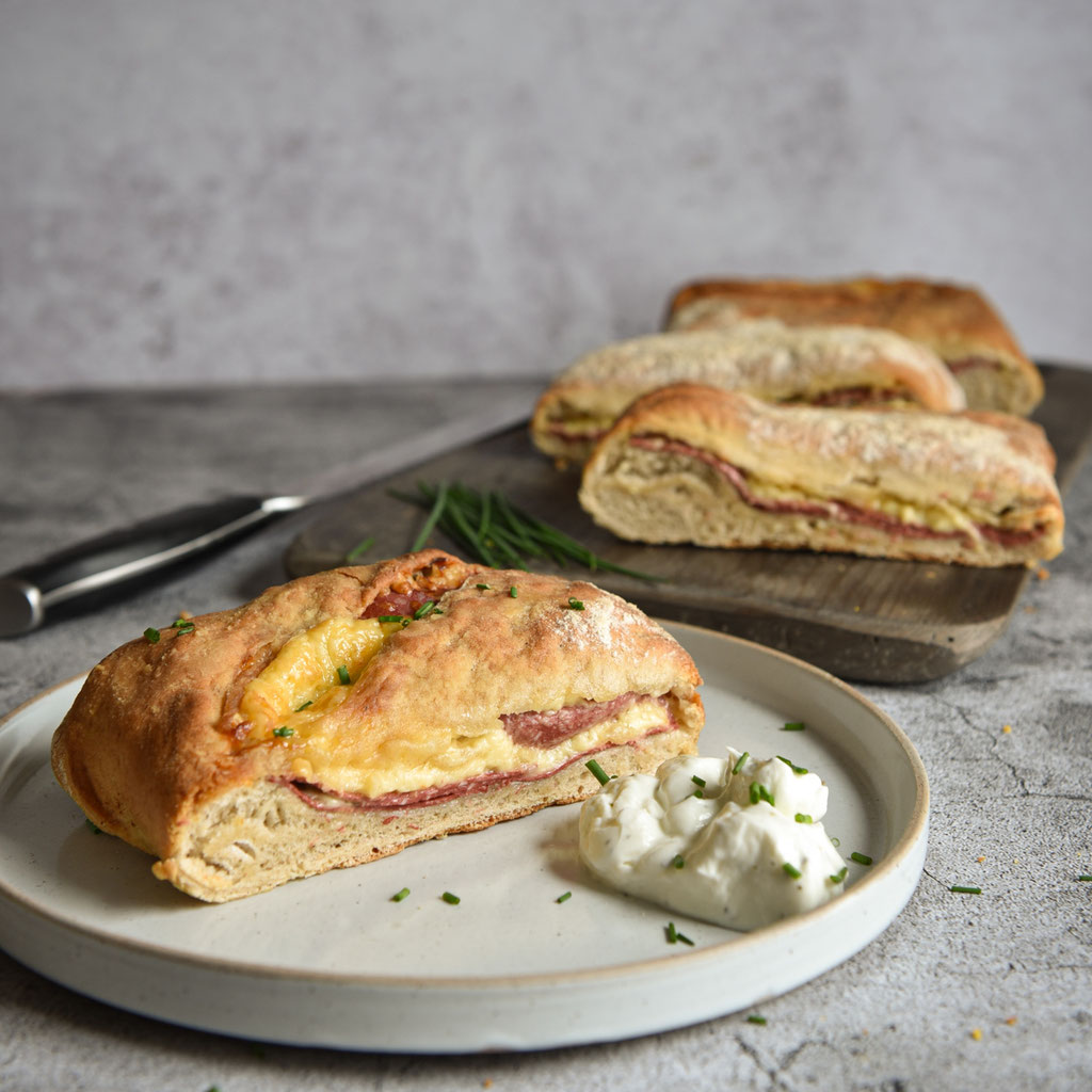 Handbrot mit Sour Cream. Yummy!