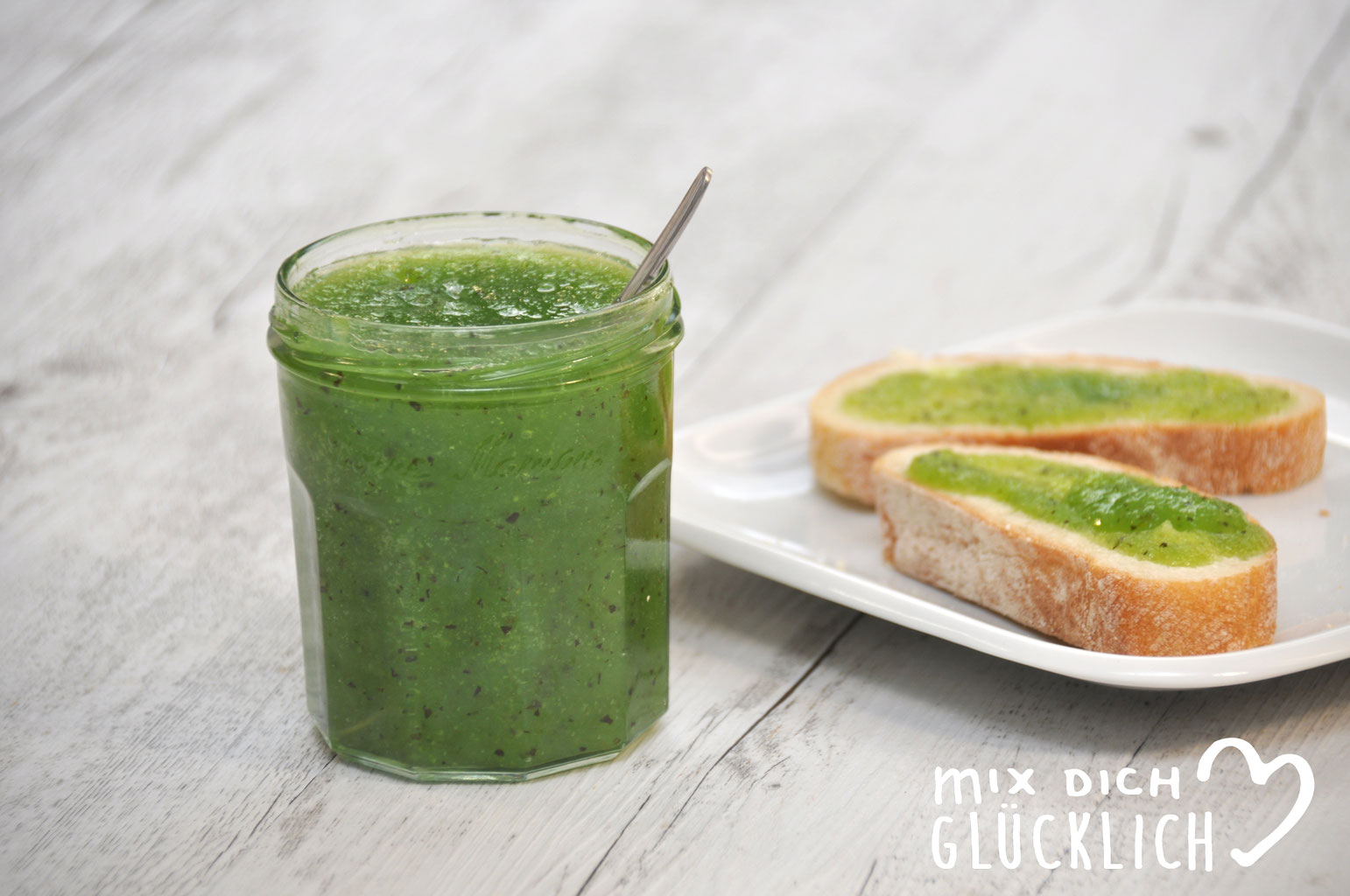 Apfel-Zucchini-Marmelade. Schmeckt auch Kindern. - mix dich glücklich ...