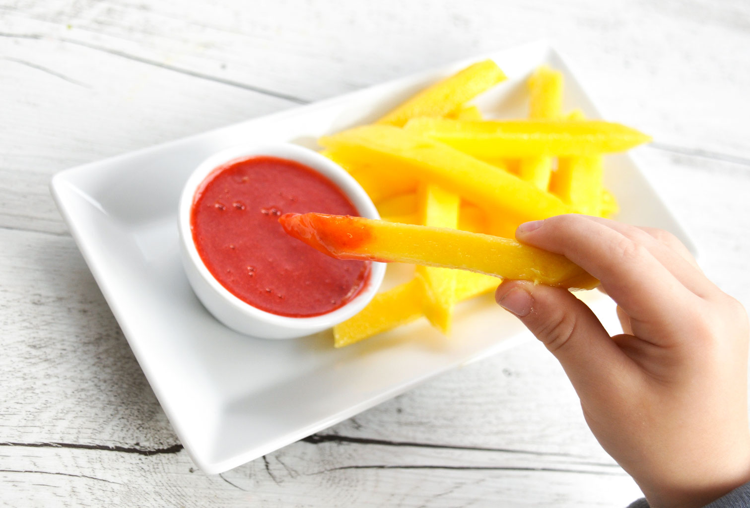 Mango-Pommes. Mit Erdbeer-Ketchup. - mix dich glücklich (Thermomix-Rezepte) Mango-Pommes. Mit Erdbeer-Ketchup. - mix dich glücklich (Thermomix-Rezepte)