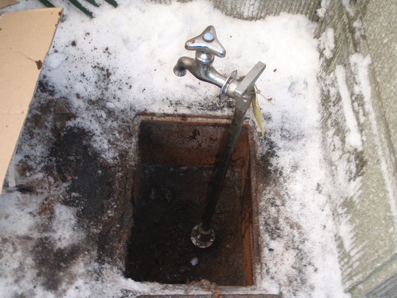 伸縮不凍栓を掘削しないで不凍水栓柱に交換札幌 - 札幌 クリーンアクアシステム