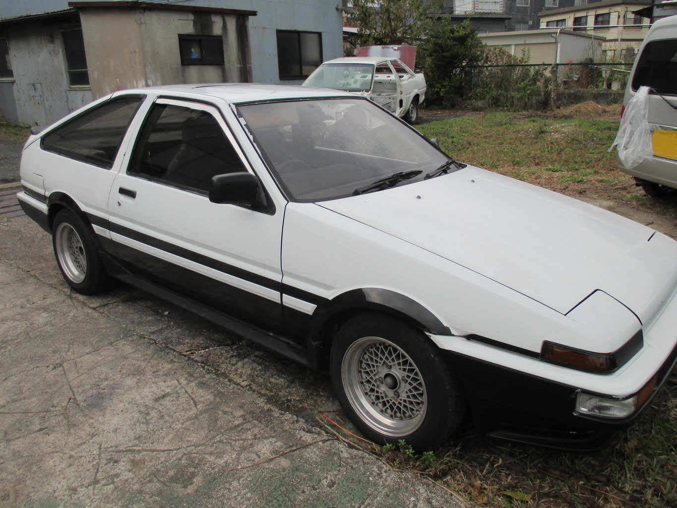 AE86トレノ レストア前の状態 - トミサトレーシングサービス