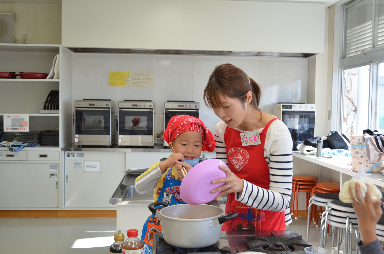 発達障害のお子さん対応の子供料理教室詳細 子供料理教室 全国に8校 岐阜県美濃加茂市 岐南町 岐阜市 愛知県一宮市 犬山市 東京府中市 子供料理教室