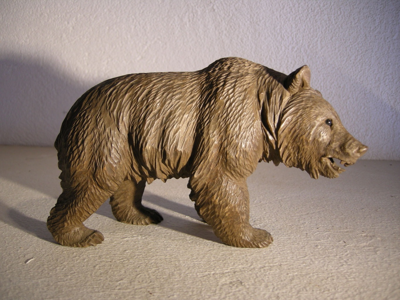 Bär Bison Wildschwein - Holzbildhauer und Steinbildhauer Paul Widmer