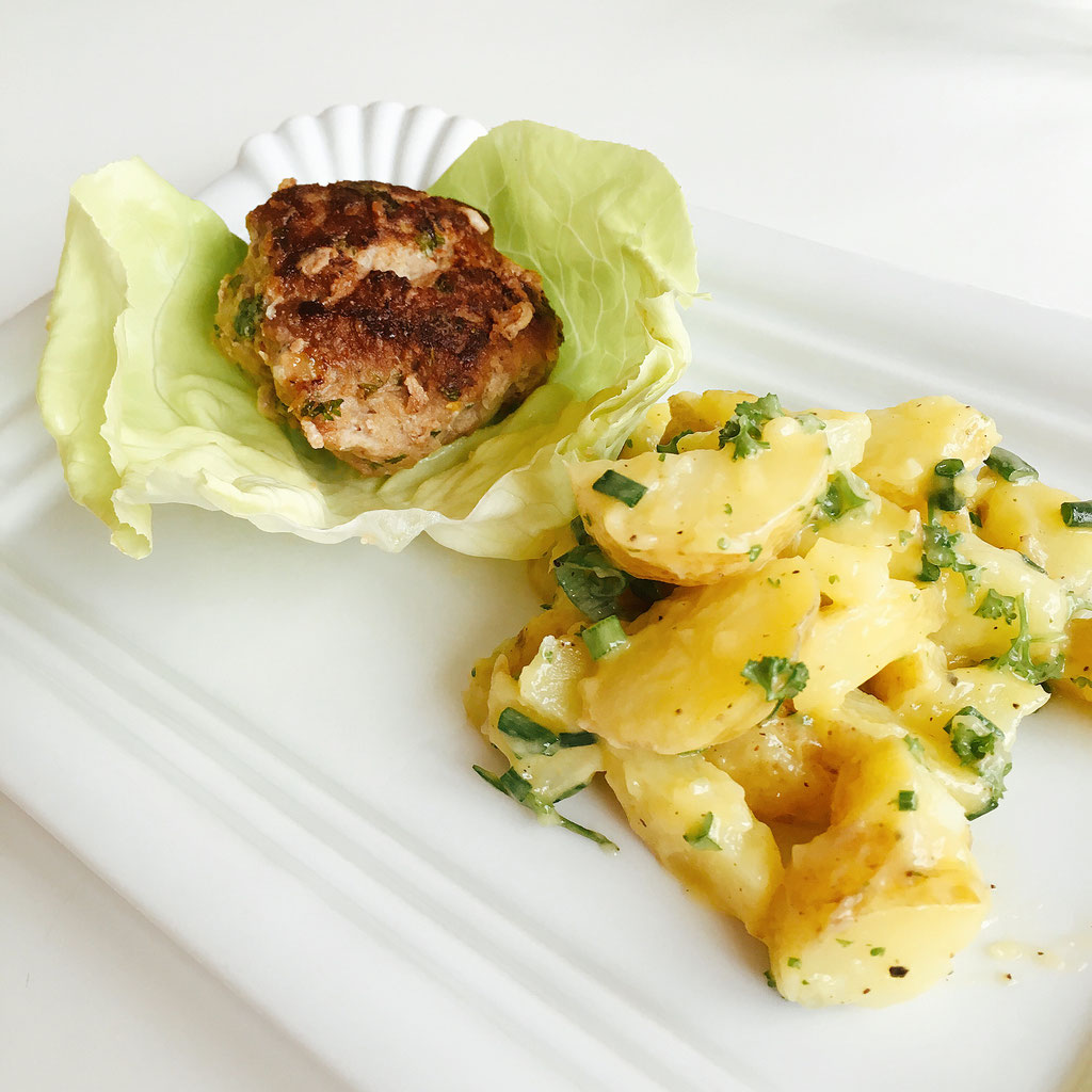 Frikadellen mit Kartoffelsalat - Rezepte rund ums Kochen im Alltag