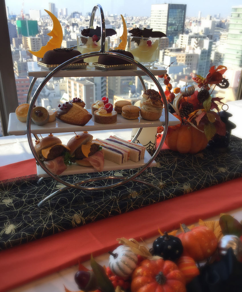 草間彌生 G SIX オープニングセレモニー プレート＊ GSIX 開業記念