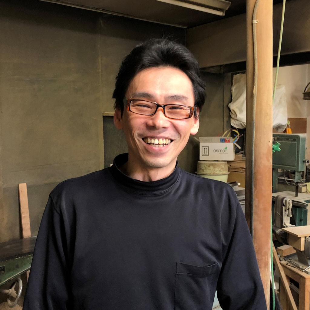 表面 - 手作り家具・陶の木工房