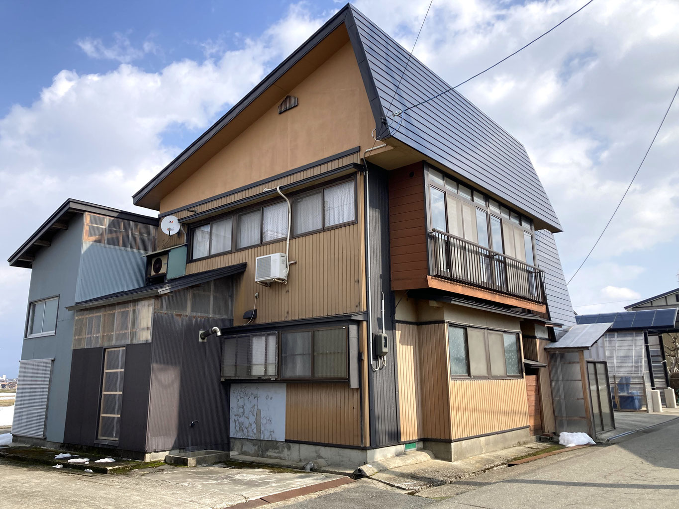 detached 山形県新庄市大字松本207-1