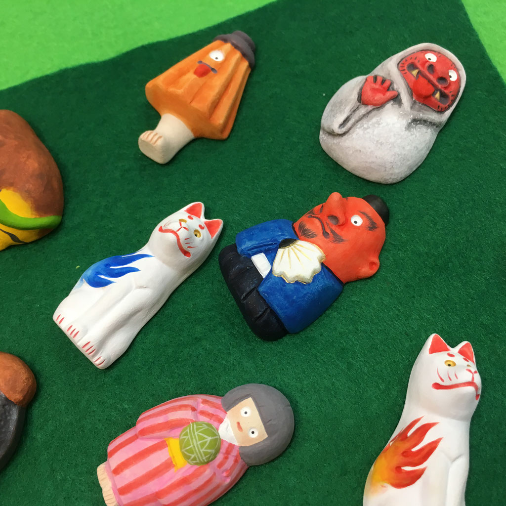 博多人形、おはじき、曲げ物など10点セットです。