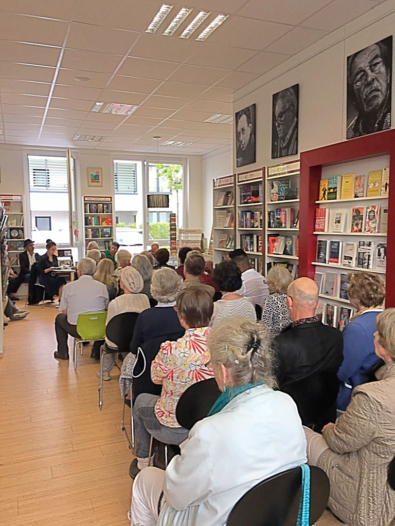 Was Beduetet Dies Ubersetzt Persisch In Arabischer Schrift