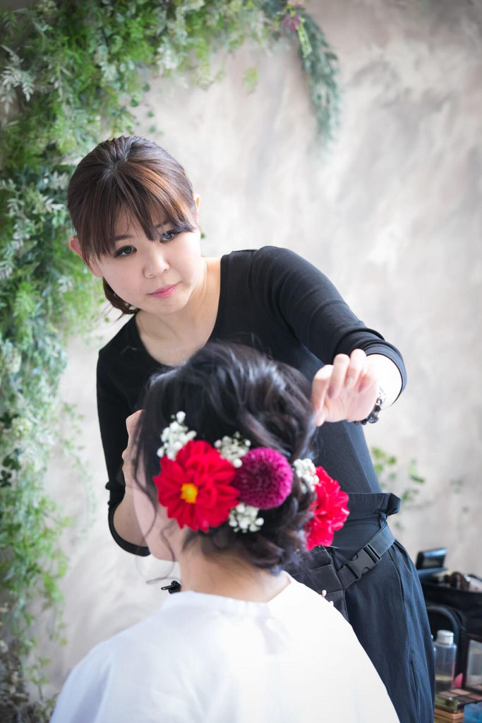 About Ailes エール ブライダルアーティスト 出張着付け 出張ヘアメイク 関西 大阪 箕面 About Ailes エール ブライダルアーティスト 出張着付け 出張ヘアメイク 関西 大阪 箕面