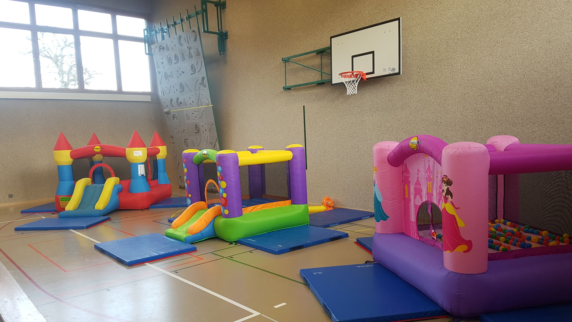 Gumpischloss / Hüpfburg oiburgchs Webseite!