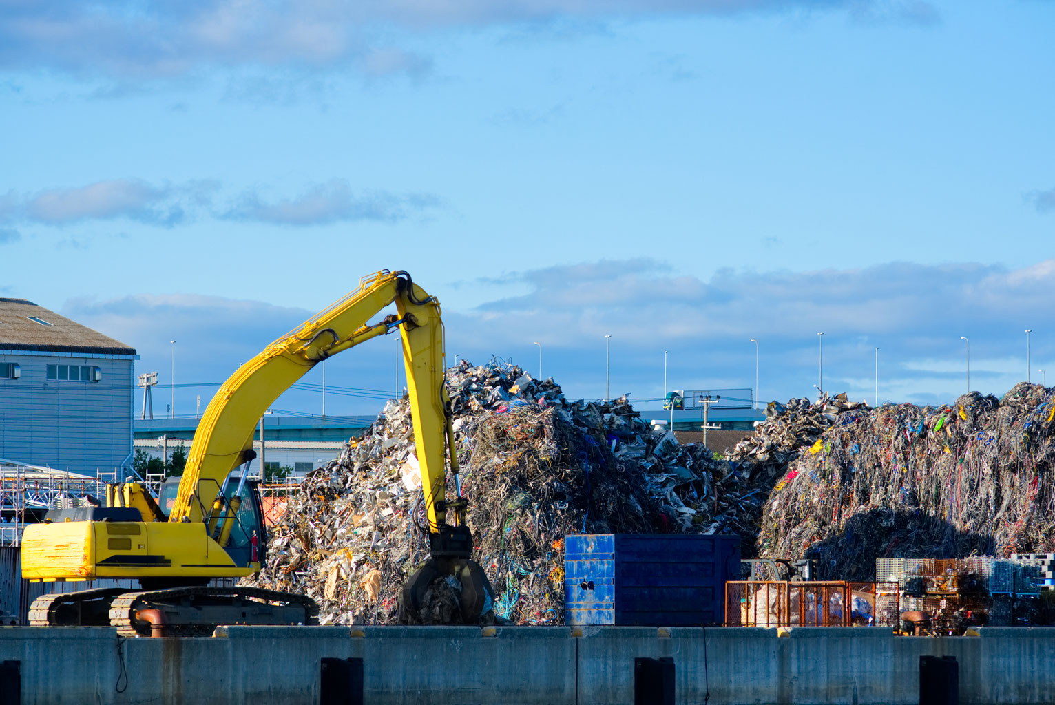 産業廃棄物収集運搬業許可申請 - 【行政書士＆中小企業診断士】無料オンライン相談は全国対応