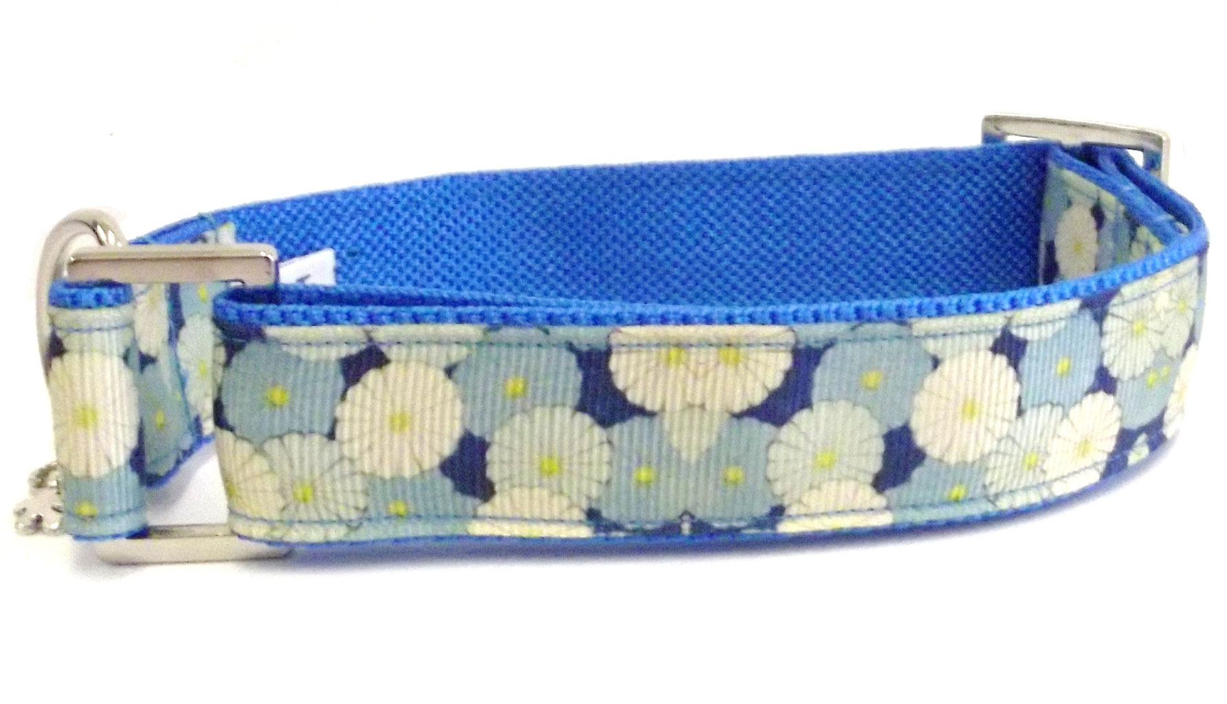 Bella Collars Fat Paws Collars and leads for your hound