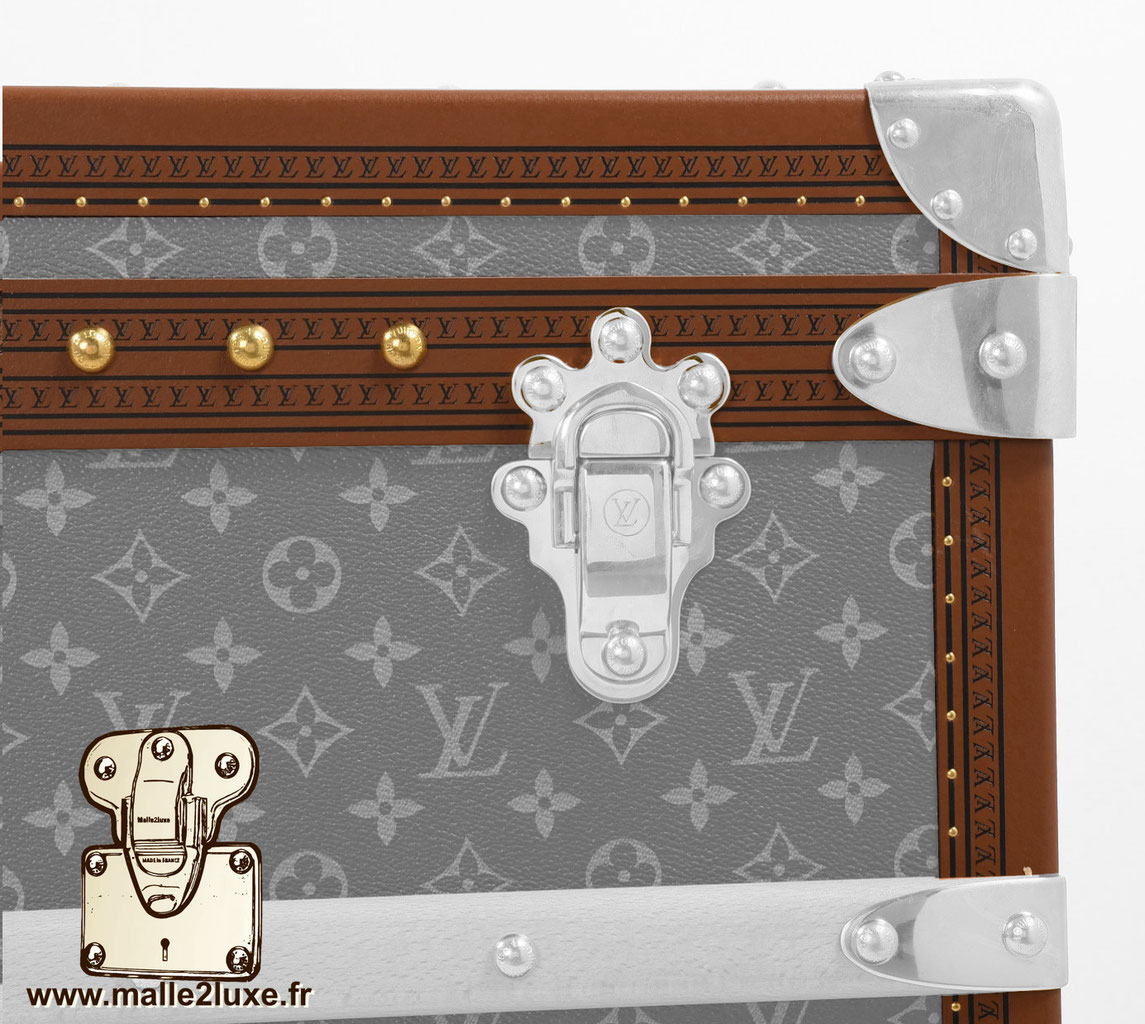 Lozine Louis Vuitton. Protective materials for trunk - Malle2luxe