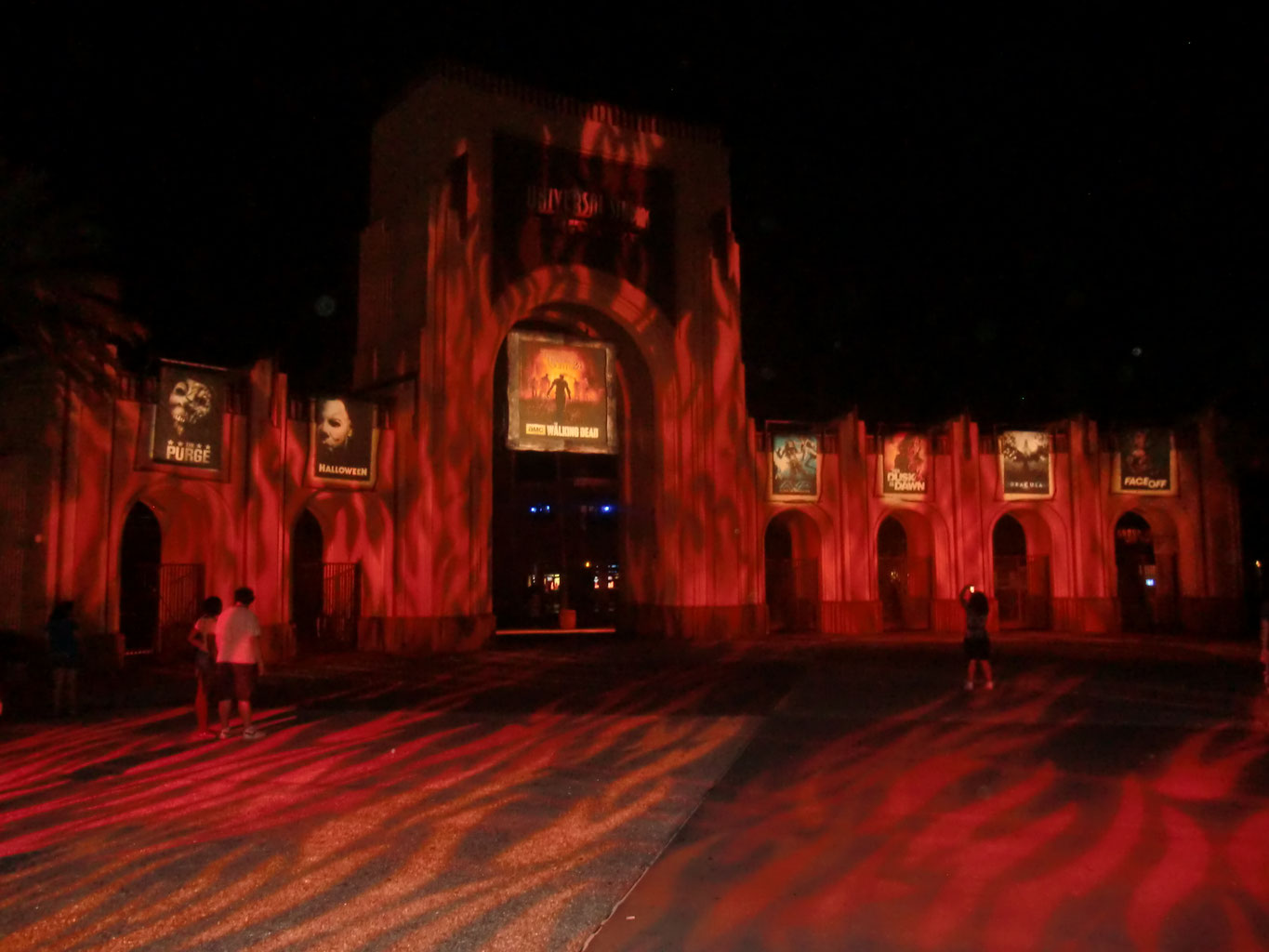 Halloween Horror Nights at Universal Studios Conmose