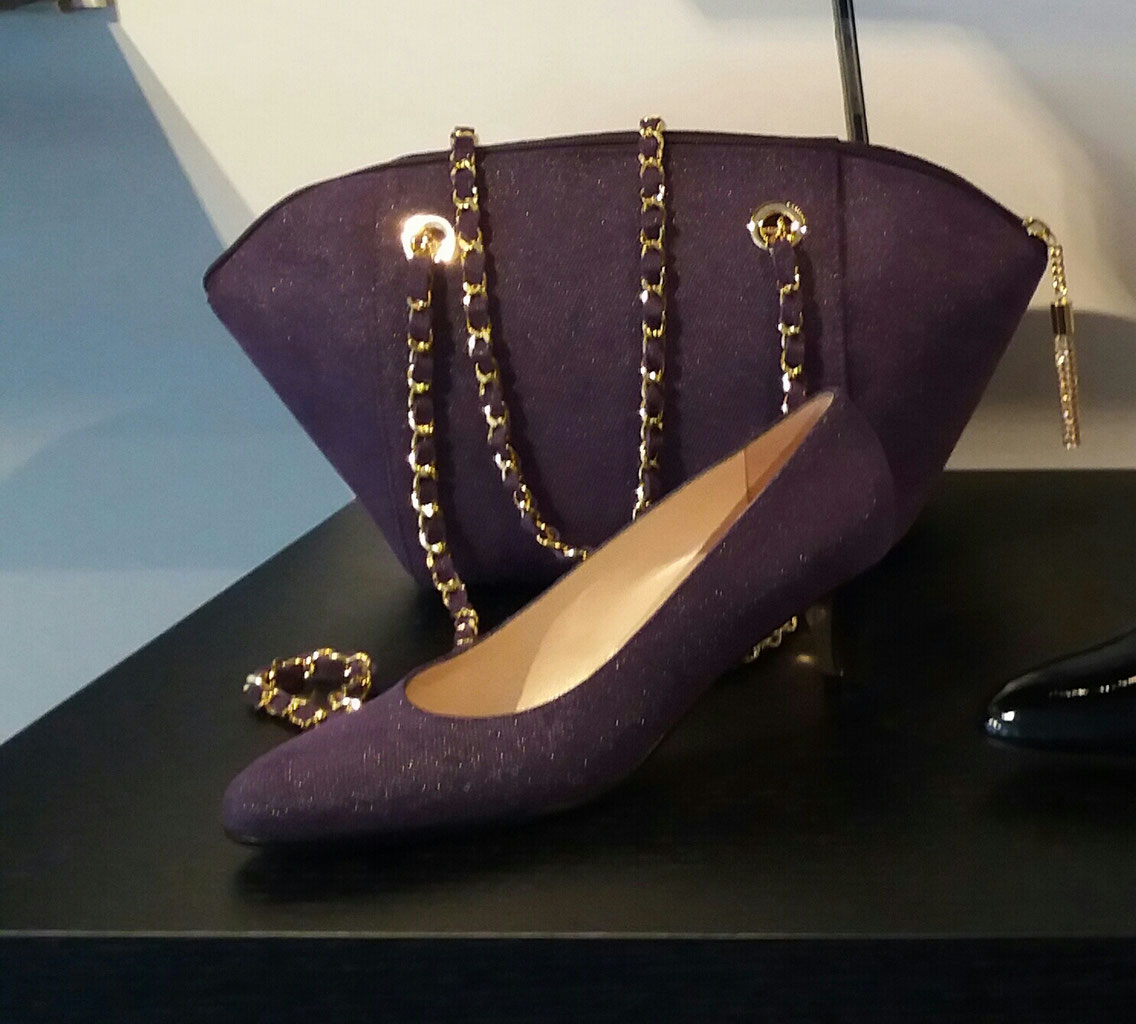 Shoes at Groningen shoe store shopping GRONINGEN Winkelen in