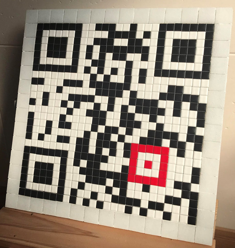 タイルＱＲ スマホで読める！QRタイル看板 - 伊東 亜由のタイルクラフト教室 認定