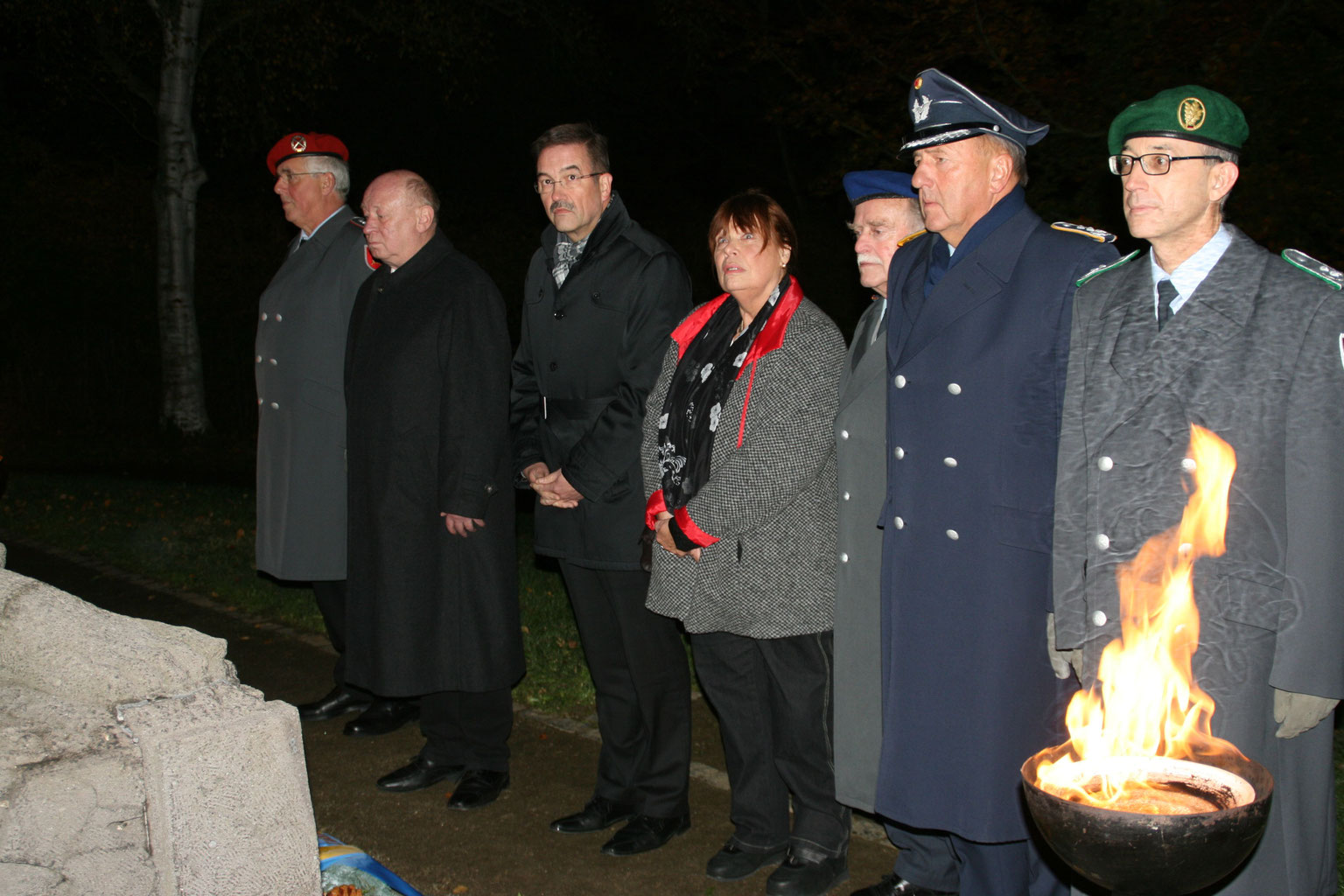 Zum Volkstrauertag: Gedenken an die Toten der Kriege - Manfred Wagner