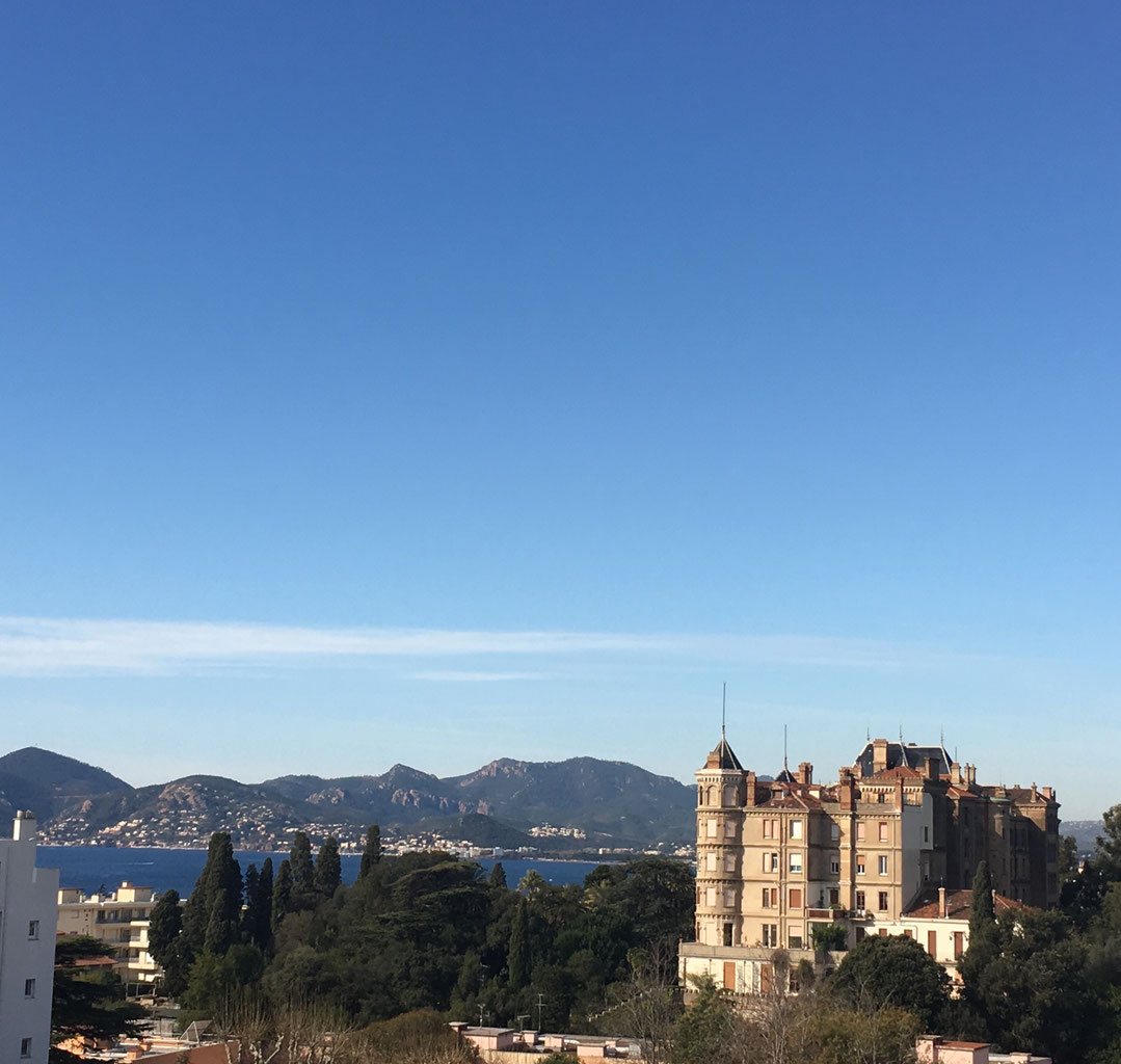 Location Holiday Rental in Cannes