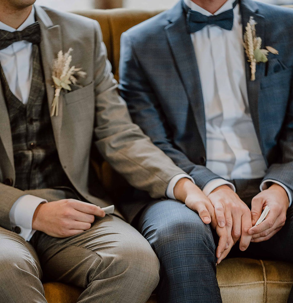 Destination Wedding At Vollrads Castle In Germany