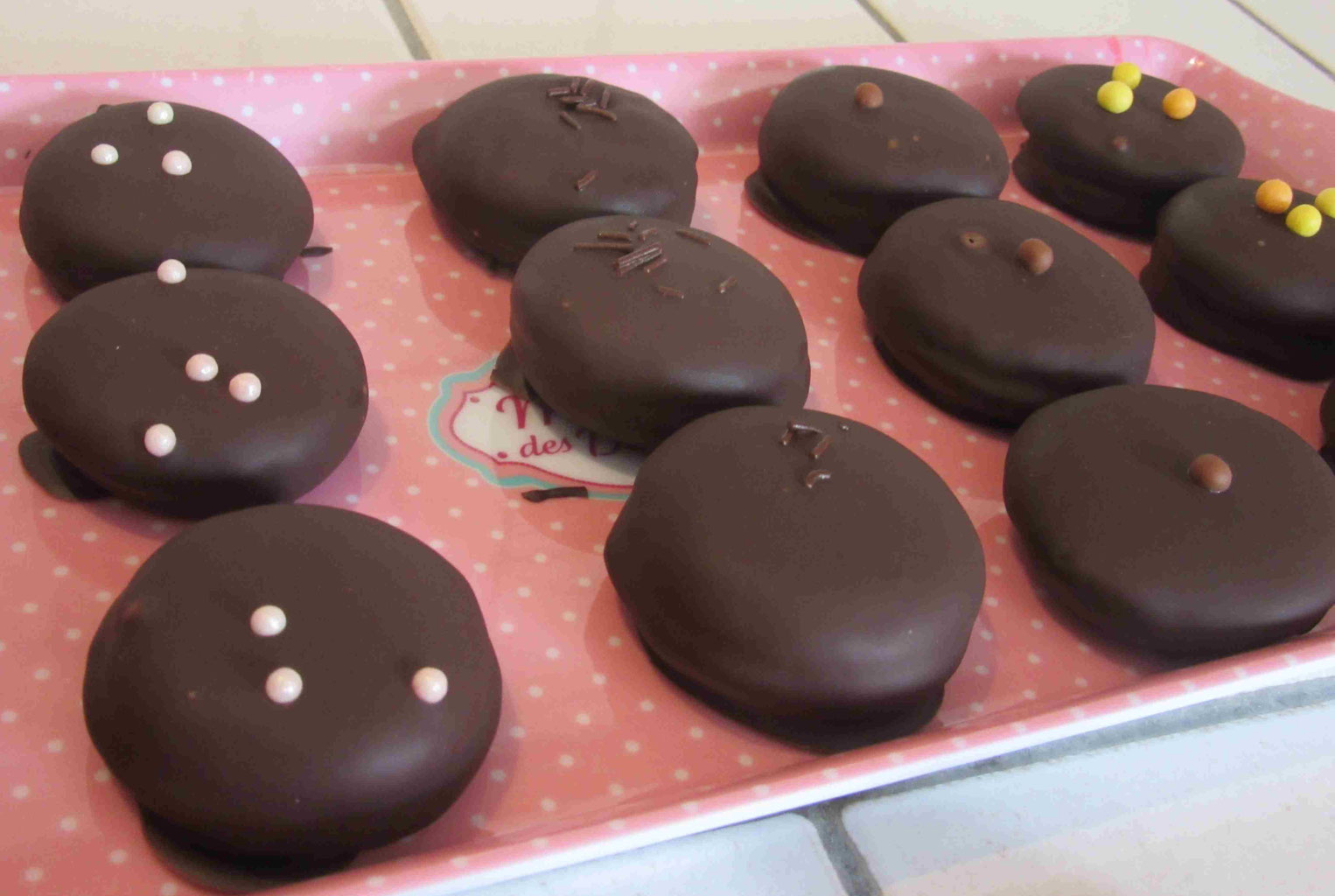 Petit Fours Sucrés Recette De Chef PETITS FOURS sucrés ,Gâteaux secs - Site de ohgateaux !