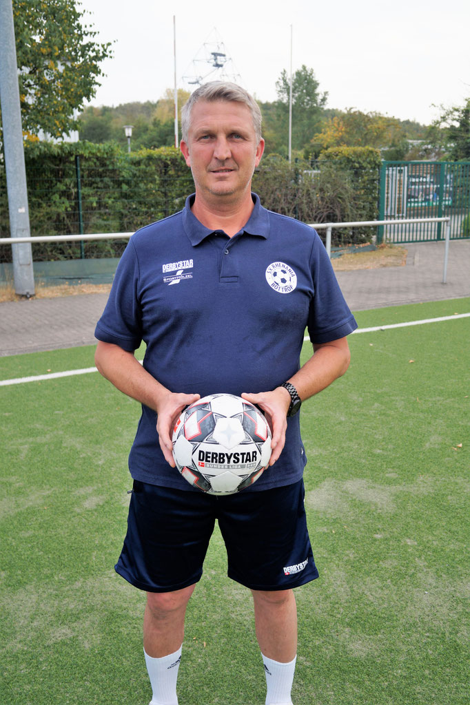 Stefan Thiele übernimmt Traineramt der 1. Herrenmannschaft SV
