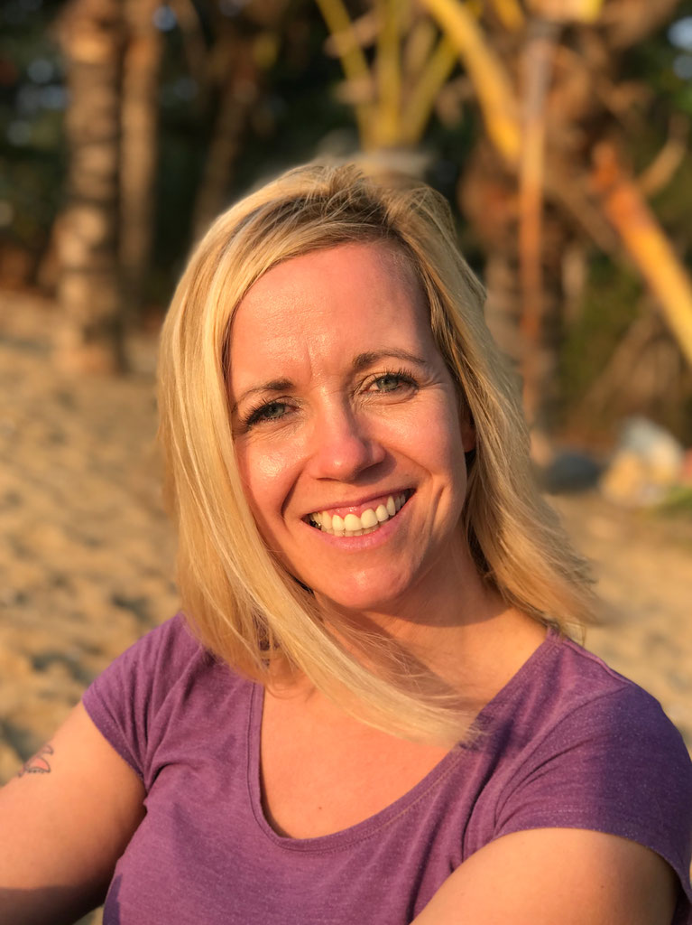 Tina Buch  Yoga mit Tina Homepage
