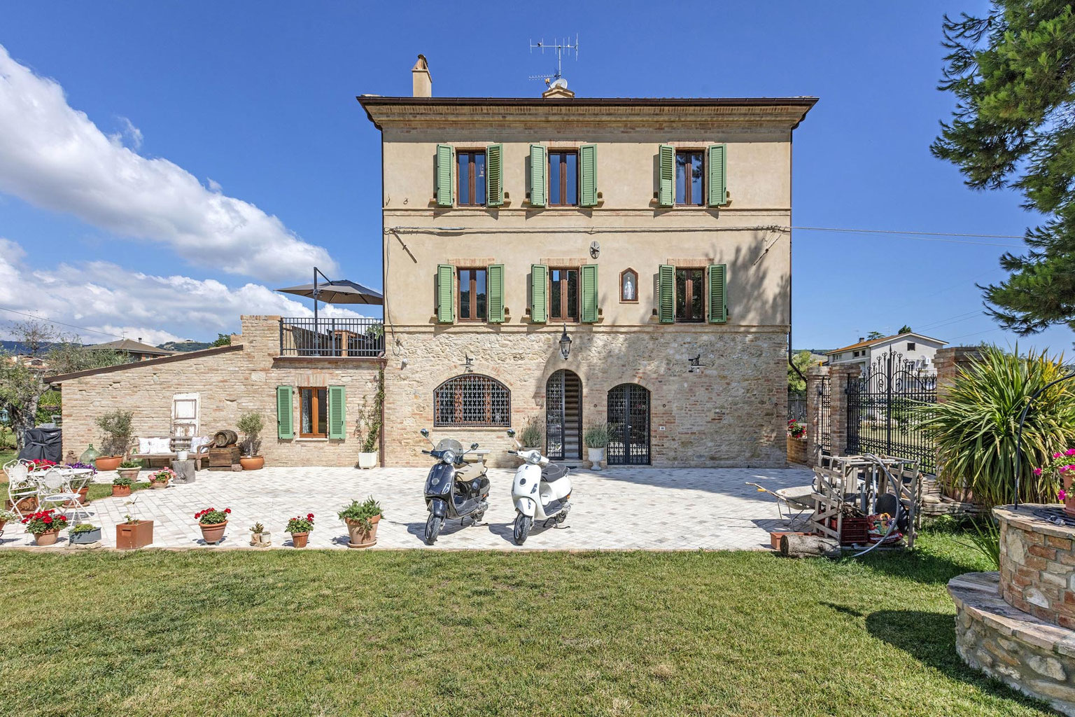 Benvenuto a Villa Caravaggio - villa-caravaggios Webseite!