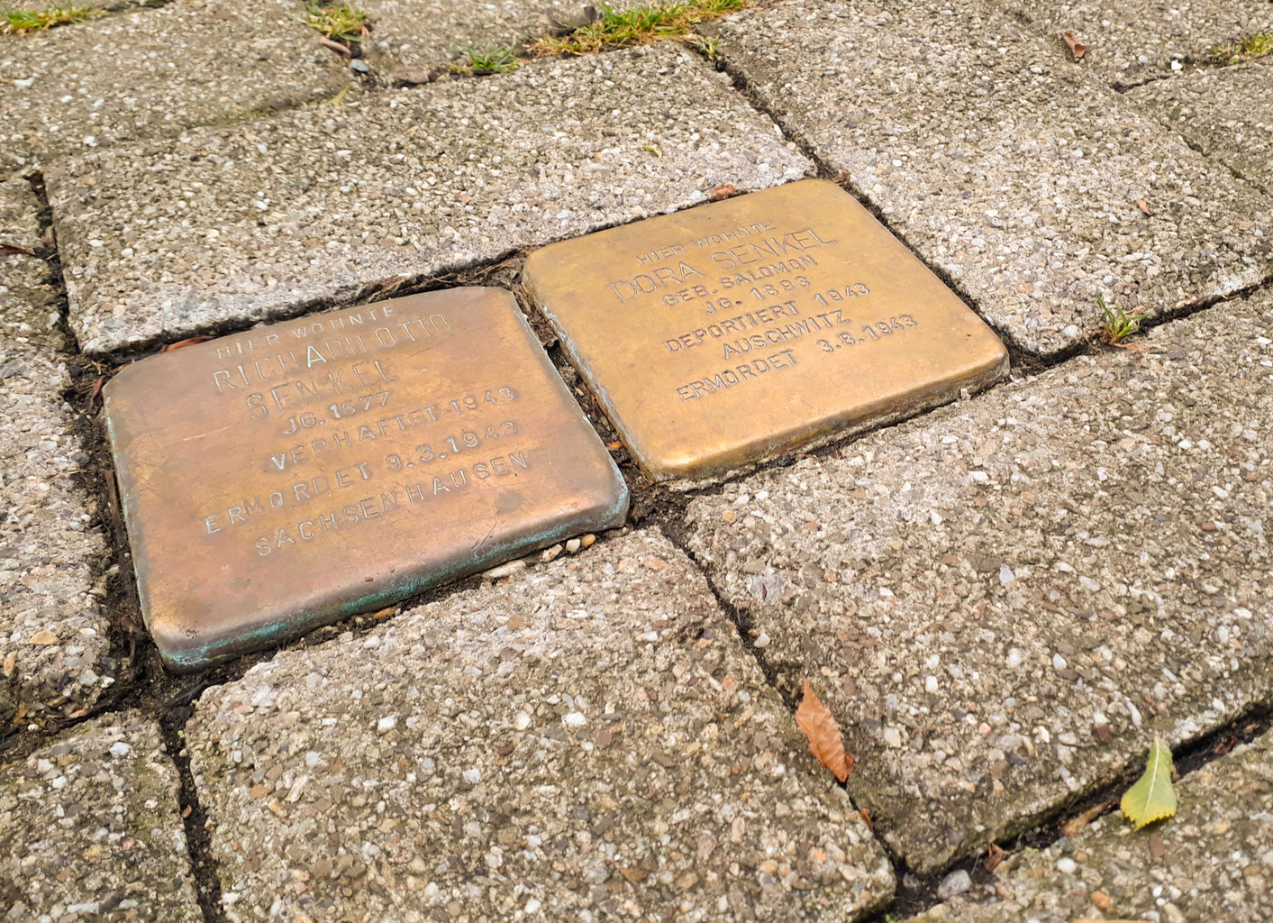 Was sind Stolpersteine? Stolpersteine Paderborn