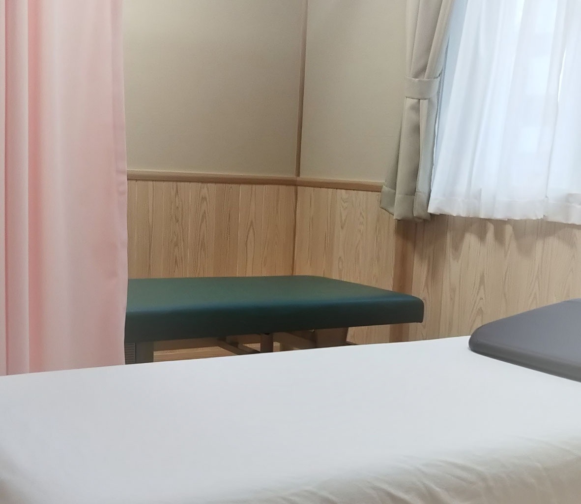 ごあいさつ はりとお灸ももの葉治療院