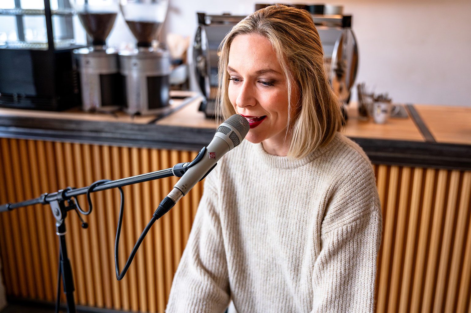 Erfahrene Hochzeitssangerin Hochzeits Band Fur Hannover Region