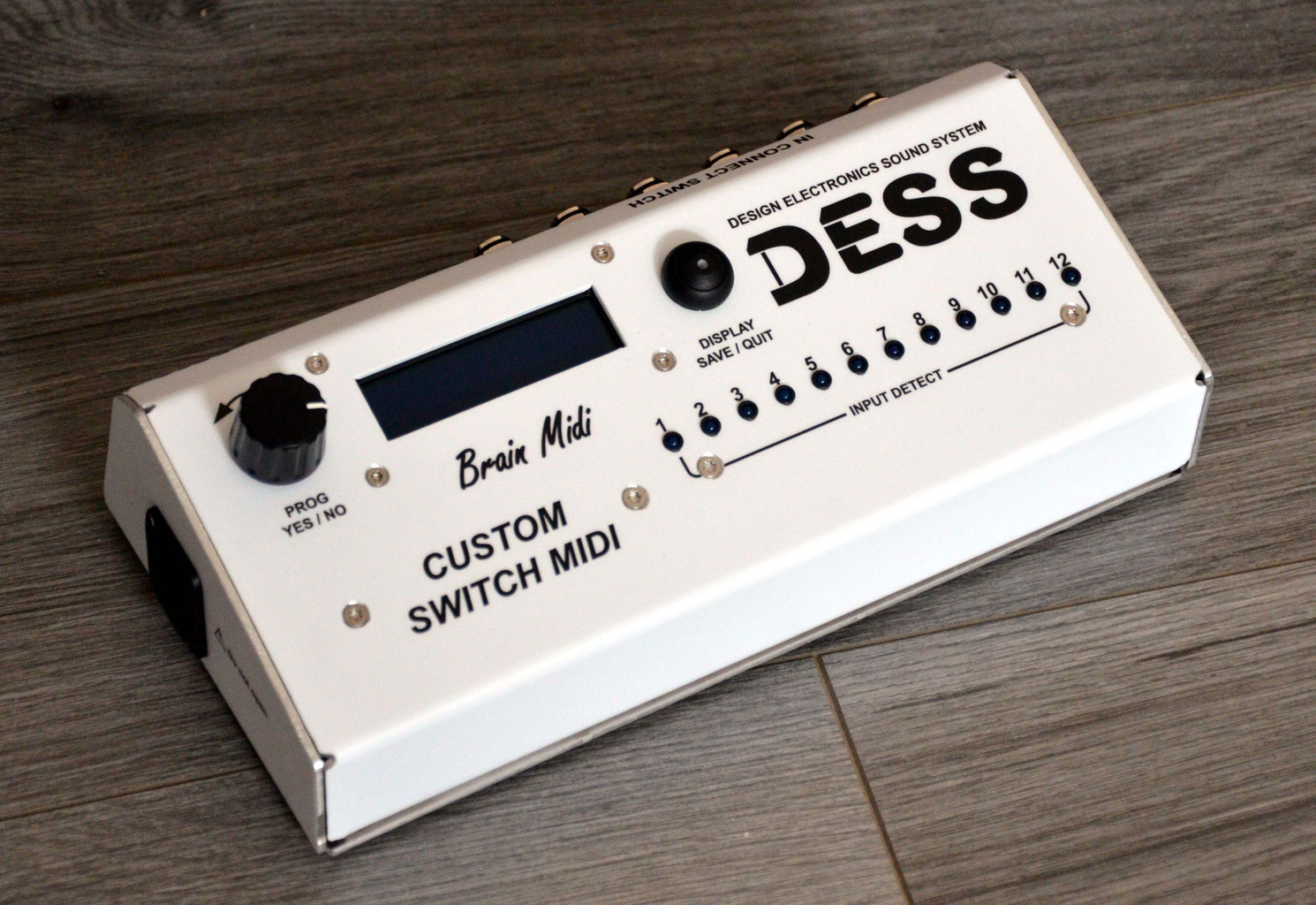  Brain midi DESS SWITCHER PEDALBOARD POWER SUPPLY MIDI