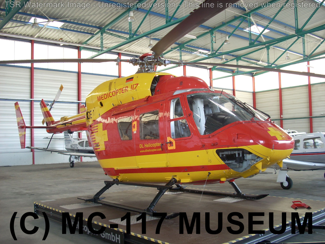 Besichtigung des "Baby's" mc117museums seite!