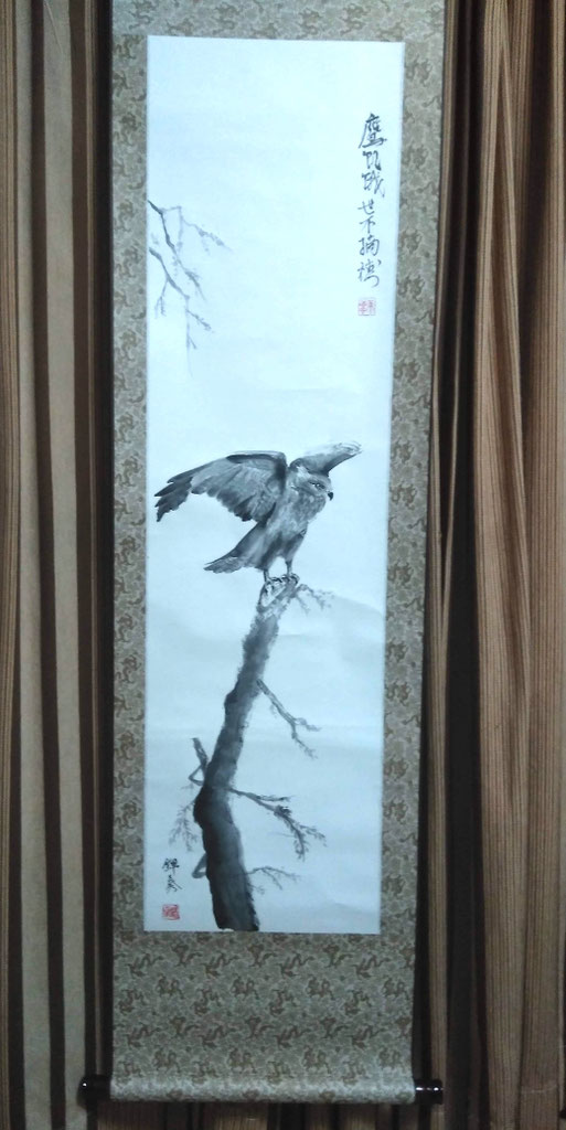 鷹（水墨画）完成 - 相模原市さとうデザイン絵画教室