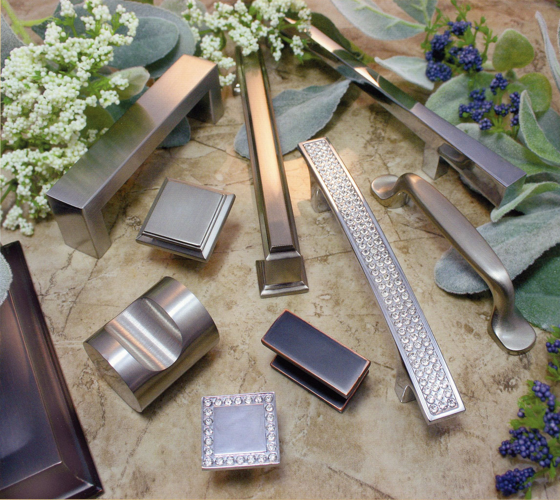 Cabinet Hardware - American Made Custom Cabinetry