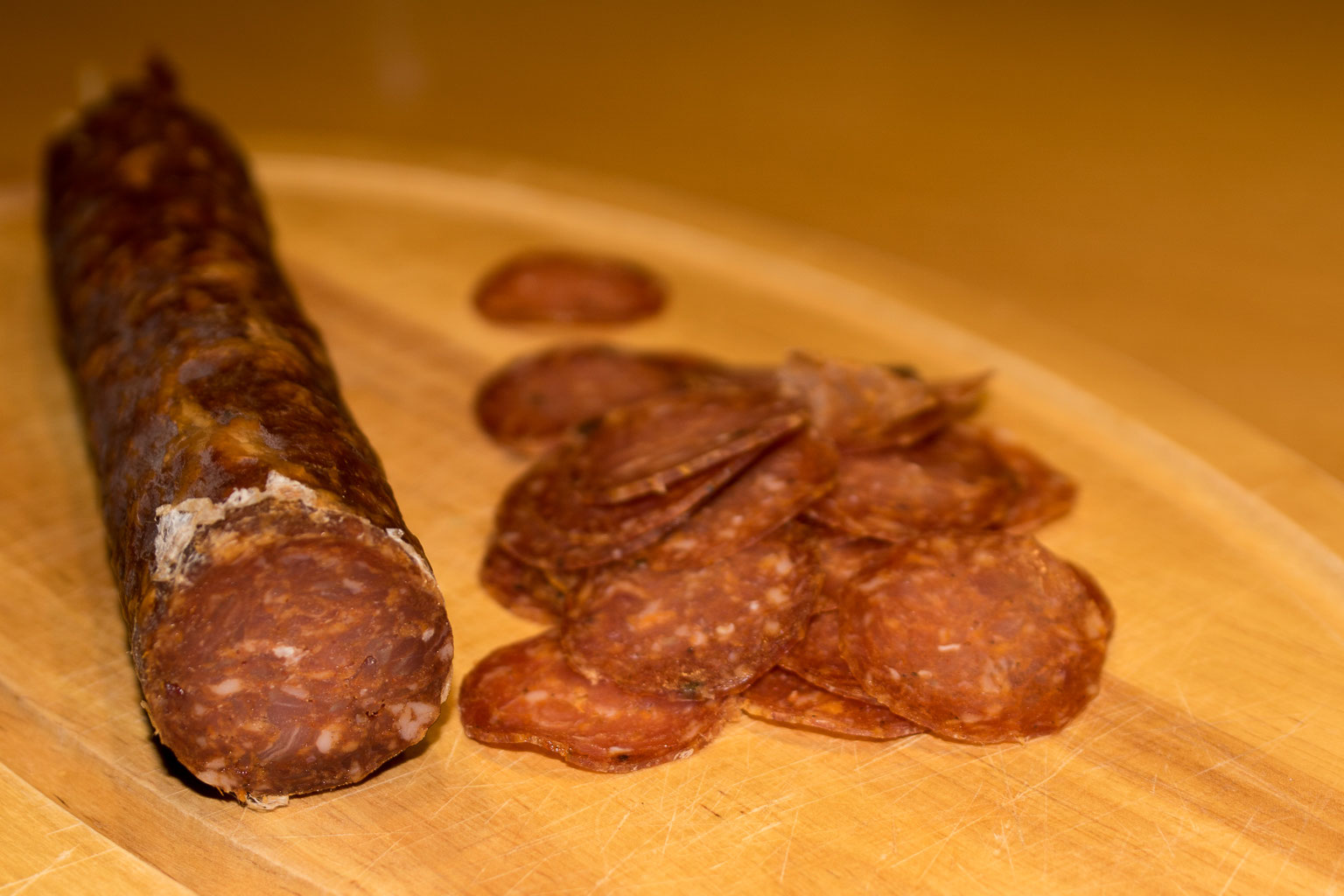 Salami nach spanischer Art Räuchern, Brotbacken und Wursten