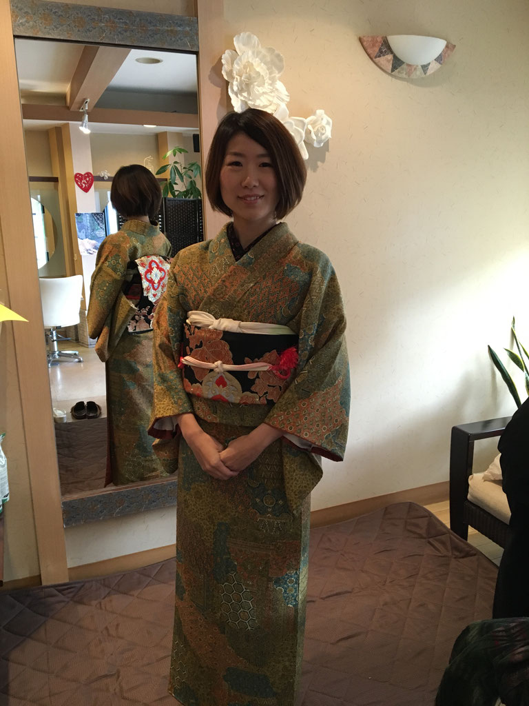 着付けのお客様 稲沢市奥田のアンズ美容室 美容院