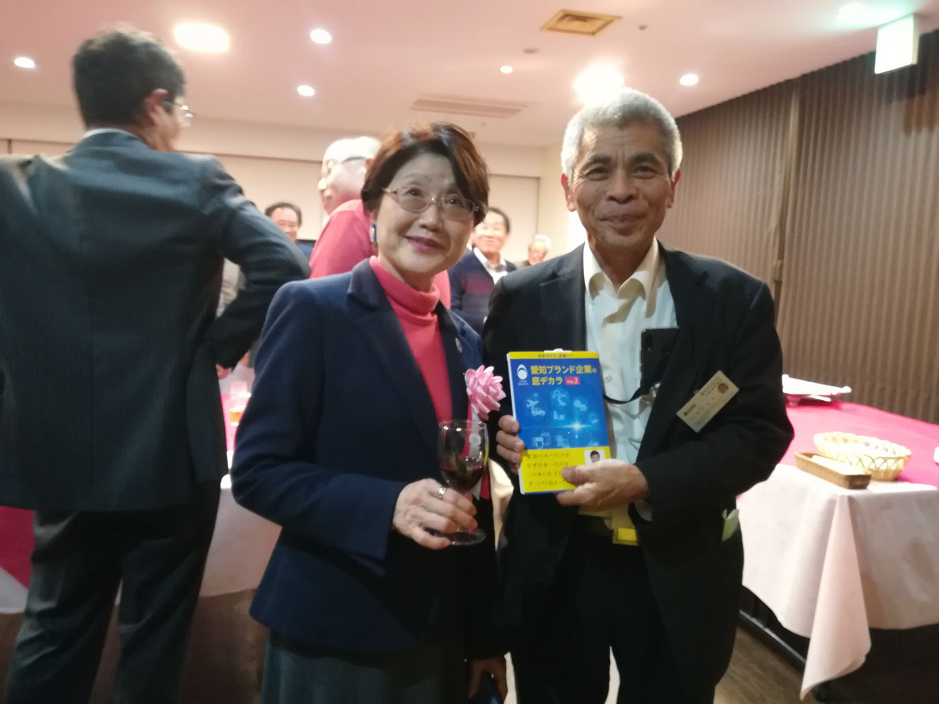 赤崎真紀子様 株式会社カーネルコンセプト コンテンツ企画室執行役員室長 Crn2011 Jimdoページ