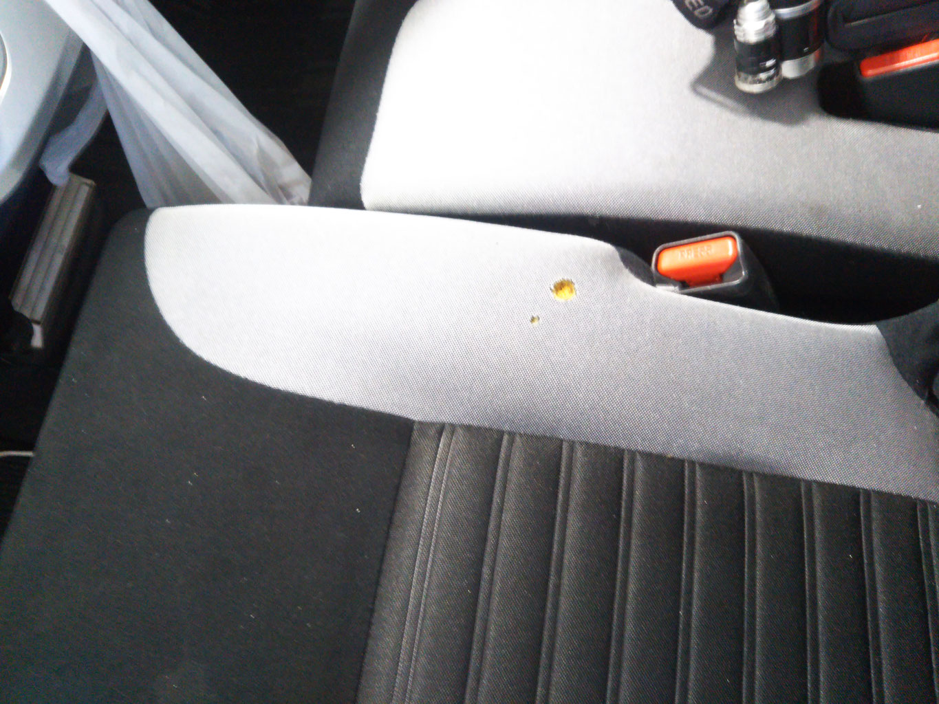 モケットシート補修 トータルリペア カインド