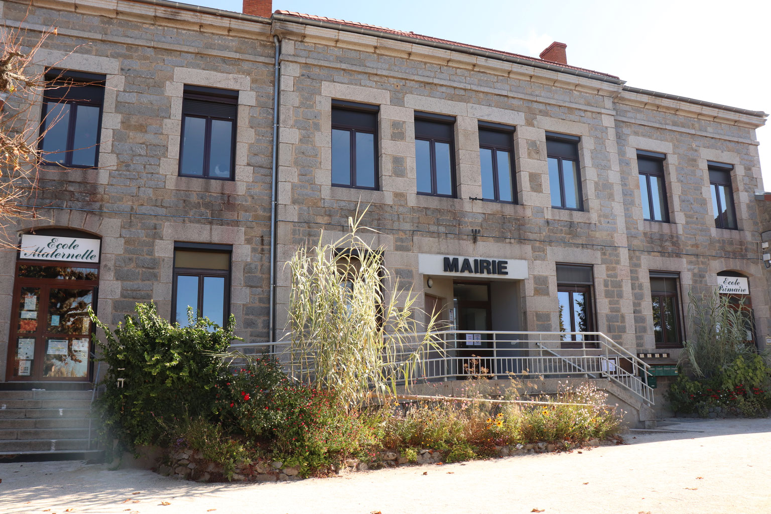 Site officiel de la commune de Saint Cyr les Vignes