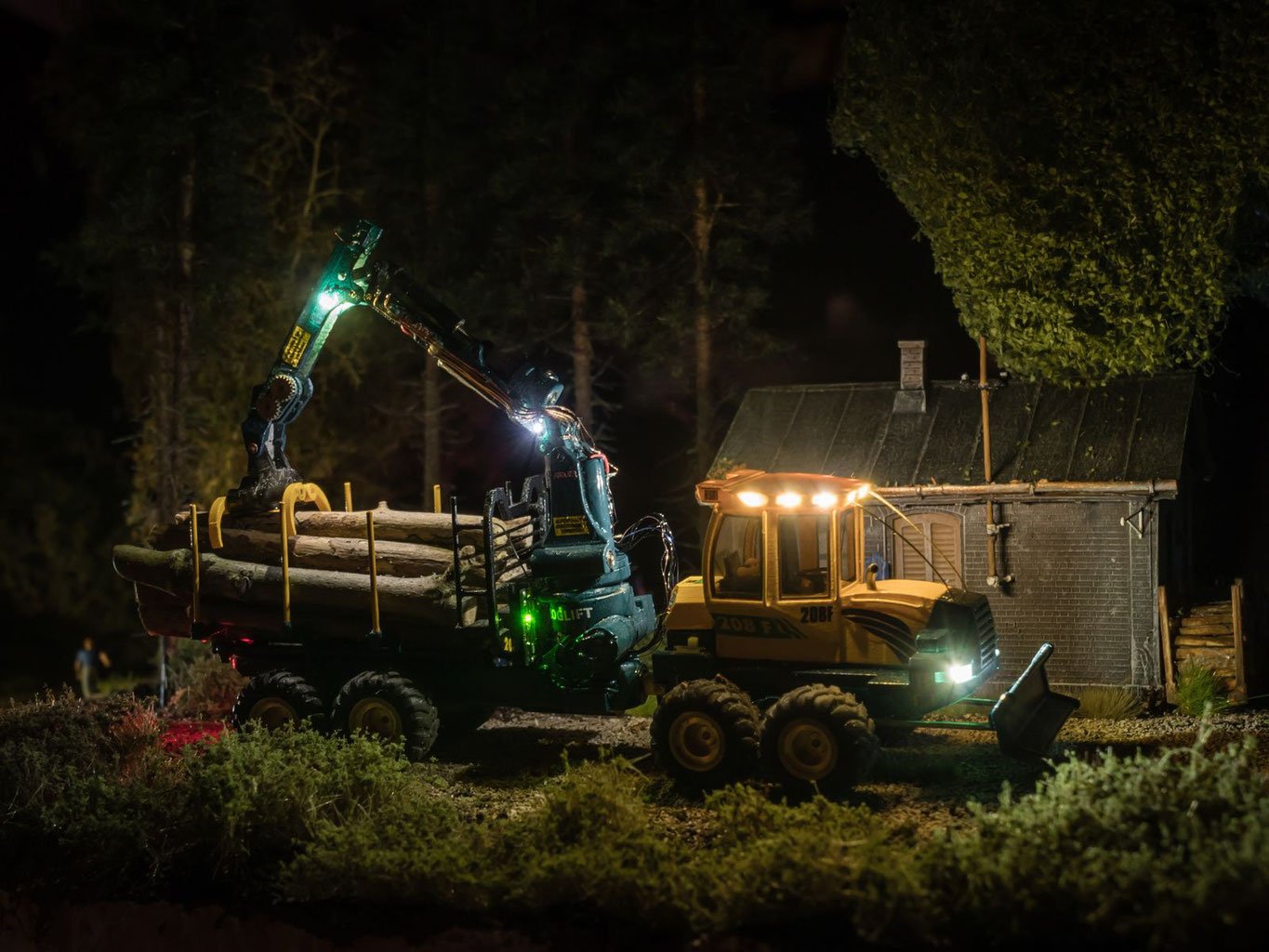 Rc Funktionsmodell Forwarder Hsm 208f Infos Rund Um