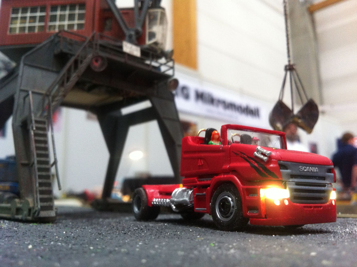 Mikromodell - Showtruck - Scania R999 Red Pearl - Infos ...