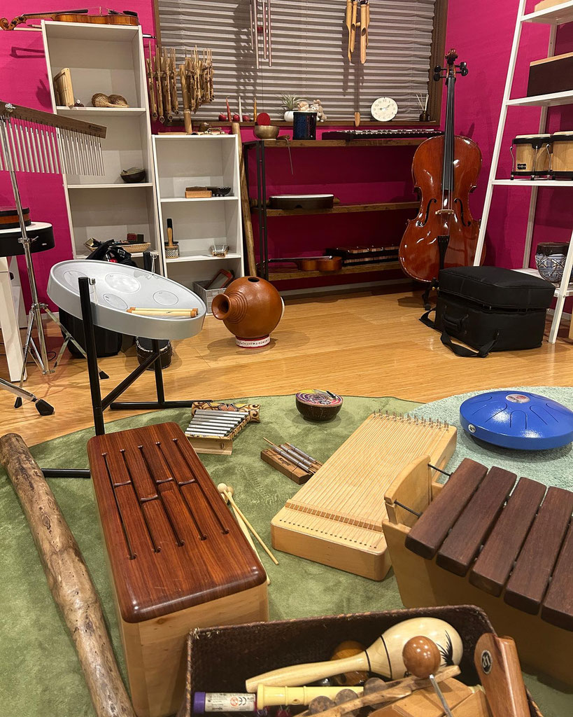 ドイツ音楽療法センターについて - 心の治療を行う精神分析と即興音楽