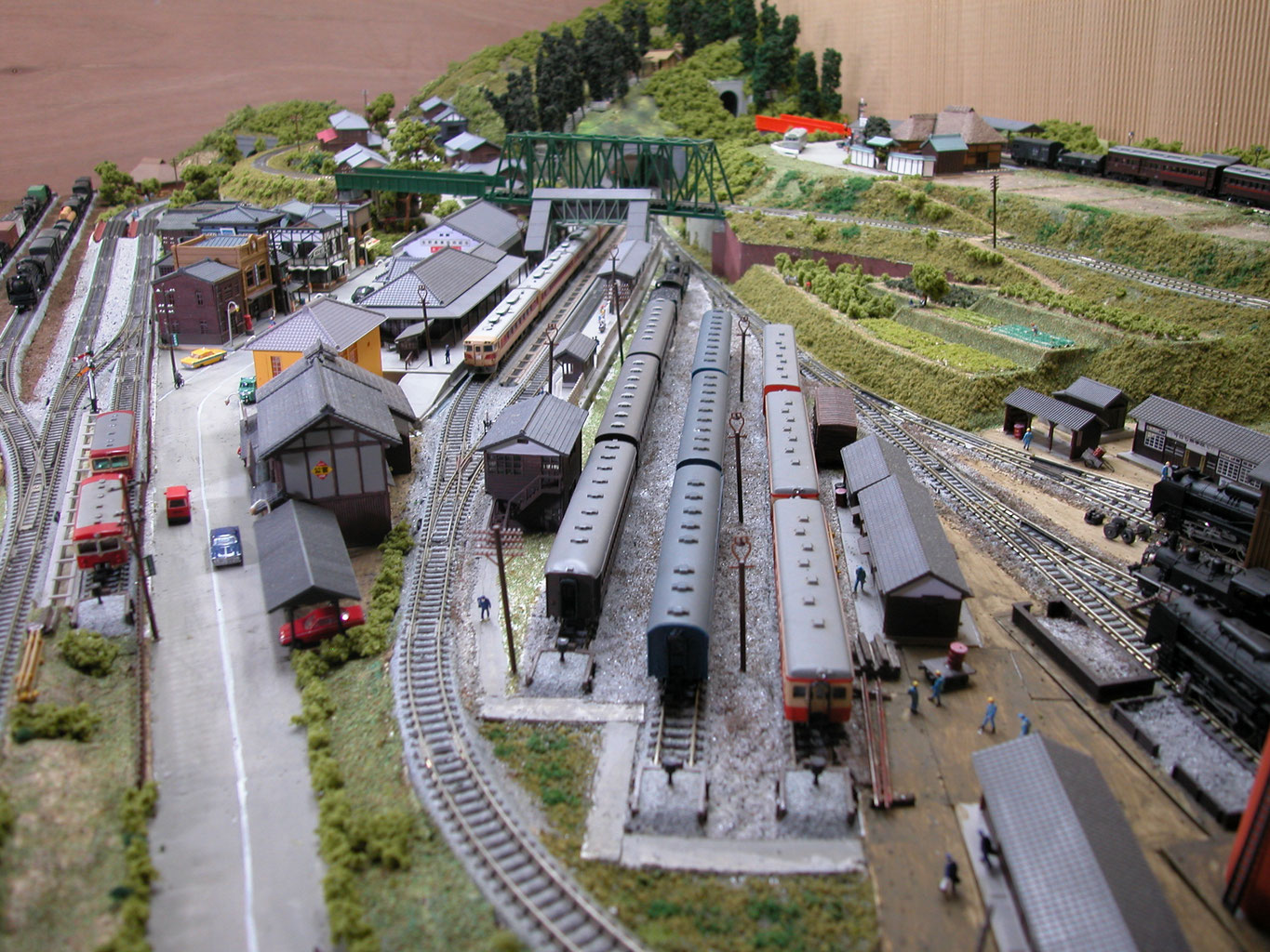 □ 鉄道ジオラマ作品集（小滝先生選） - 横浜国立大学建築学教室同窓会