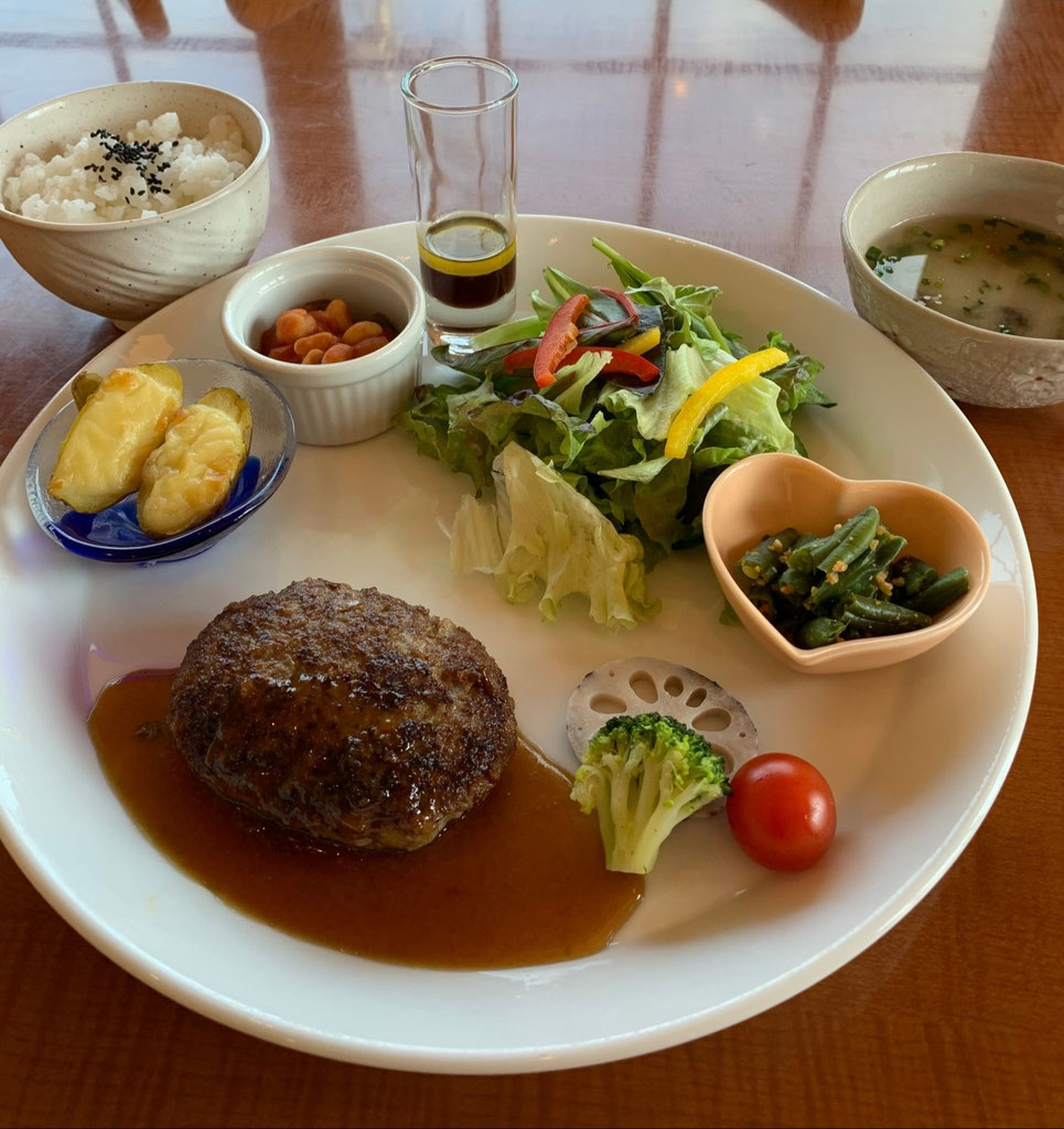 世羅町ランチ レストラン すずらん Restaurant Hotelkihara ページ