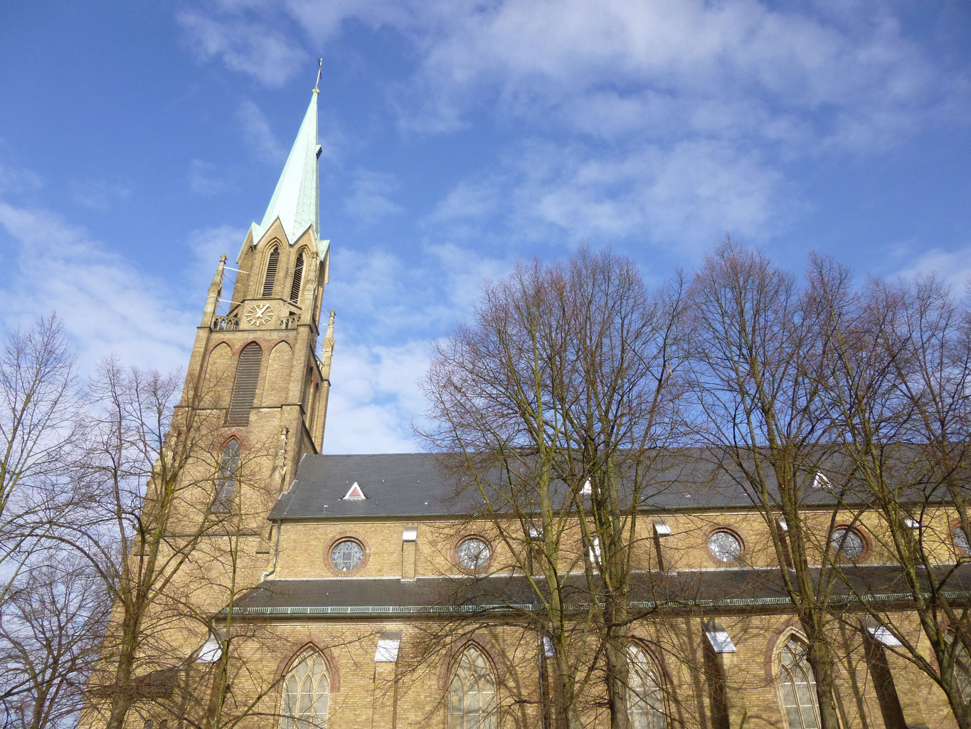 Die Kirchen unserer Pfarrei stdionysiuss Webseite!