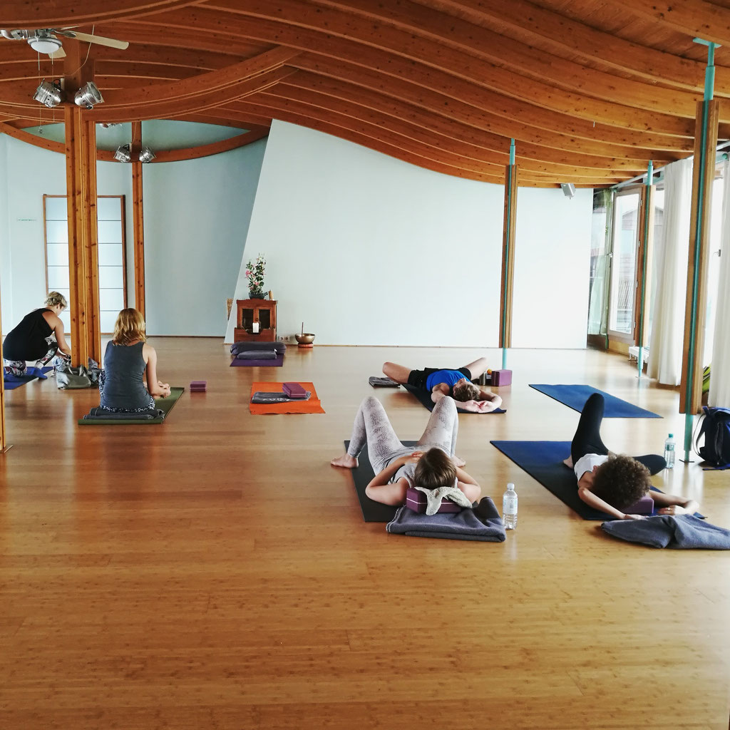 Top 5 yoga studios of Mitte - walk this way