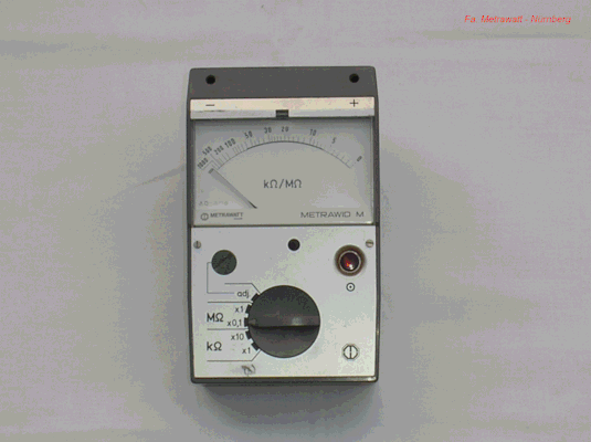 Bild 239 - Metrawatt  Isolations - Messgerät - Metrawid " M ".  Fertigungsjahr 1970