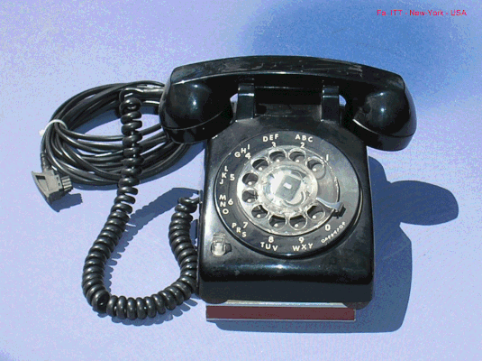 Bild 355 - Telephon & Telegraph Corporation ITT - New-York - ZB Telefonapparat mit Wählscheibe von 1987