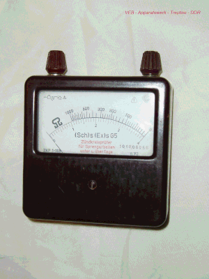 Bild 83 - VEB Elektr. Apparate Werk Treptow.  Zündkreisprüfer ZKP 1-166 Bergbau.  Fertigungsjahr 1972